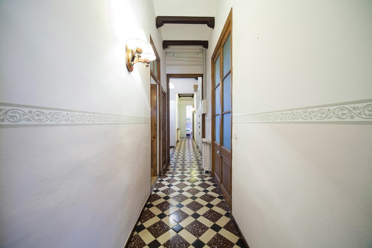 Bed In Girona Bed & Breakfast Luaran gambar