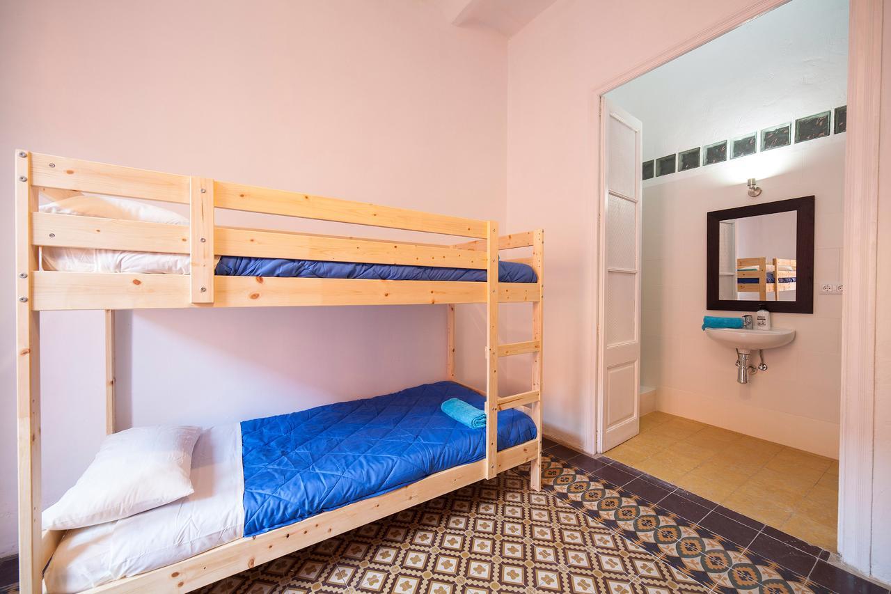 Bed In Girona Bed & Breakfast Luaran gambar