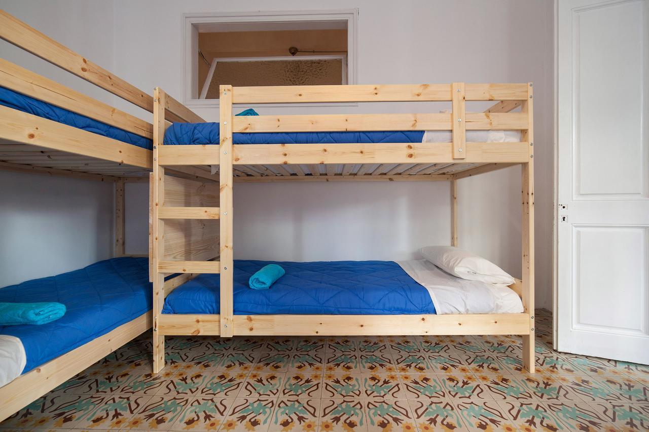 Bed In Girona Bed & Breakfast Luaran gambar