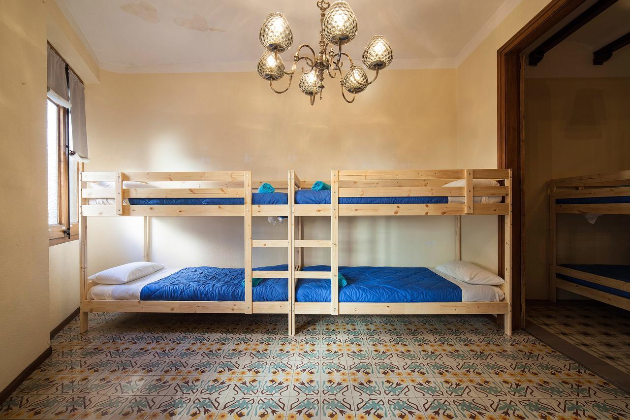Bed In Girona Bed & Breakfast Luaran gambar