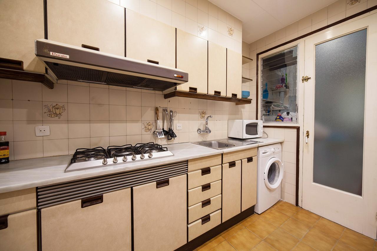 Bed In Girona Bed & Breakfast Luaran gambar