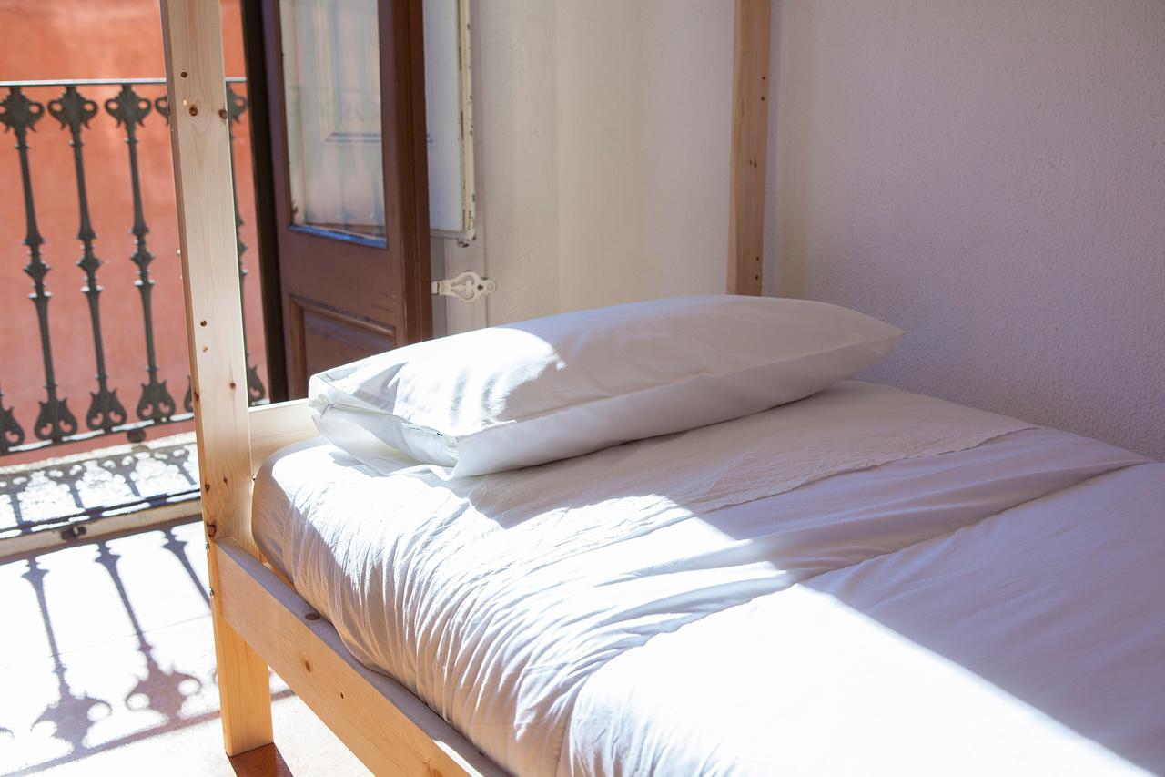 Bed In Girona Bed & Breakfast Luaran gambar