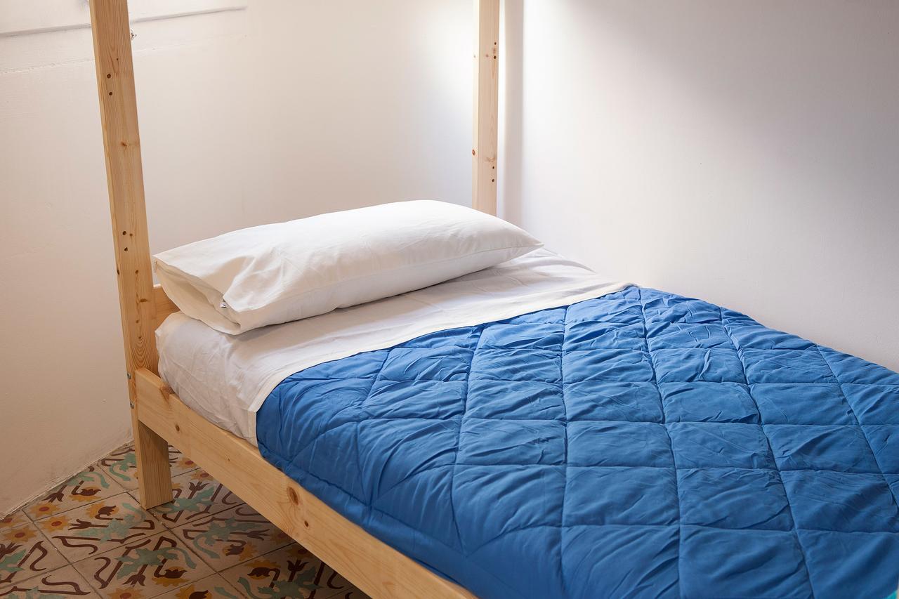 Bed In Girona Bed & Breakfast Luaran gambar