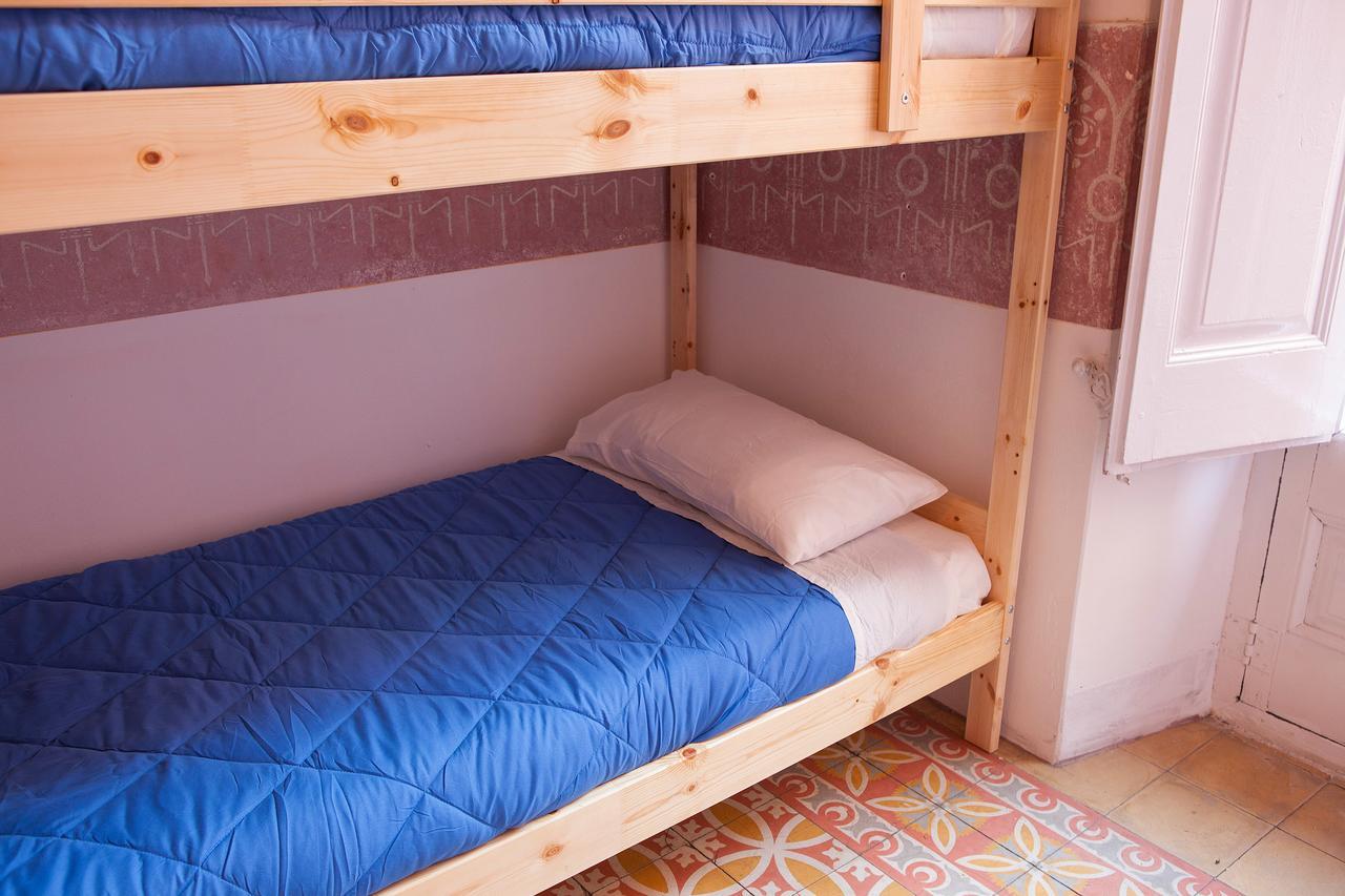 Bed In Girona Bed & Breakfast Luaran gambar